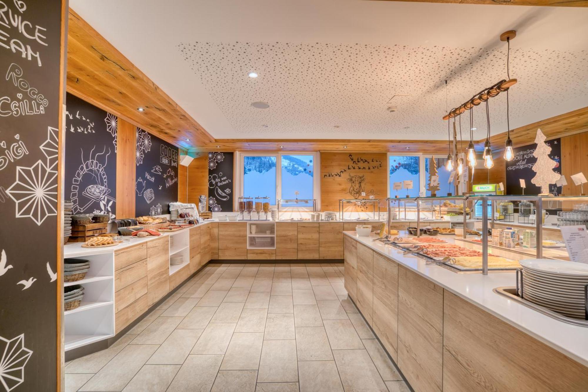 Cooee Alpin Hotel Бад Клайнкирххайм Екстериор снимка