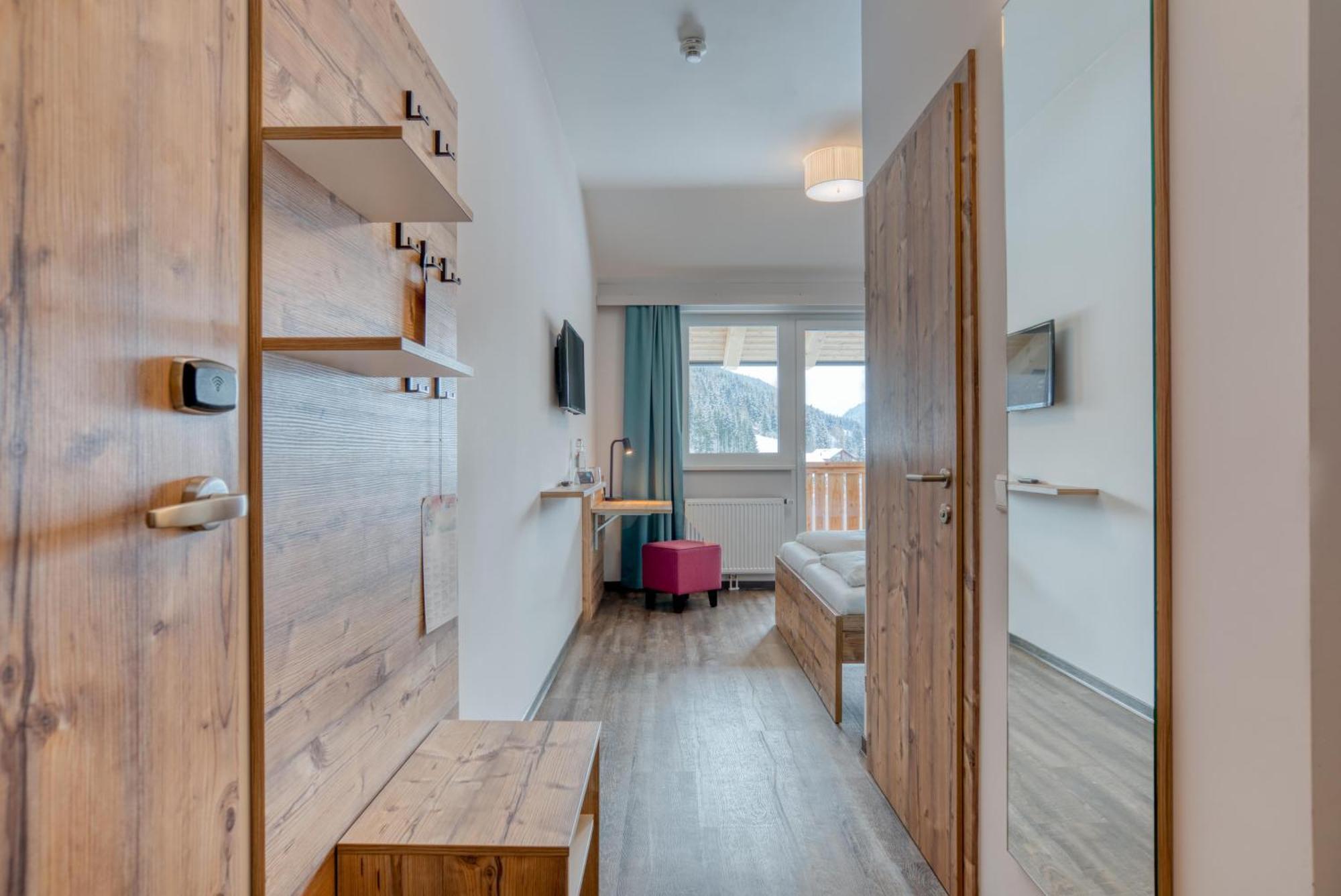 Cooee Alpin Hotel Бад Клайнкирххайм Екстериор снимка