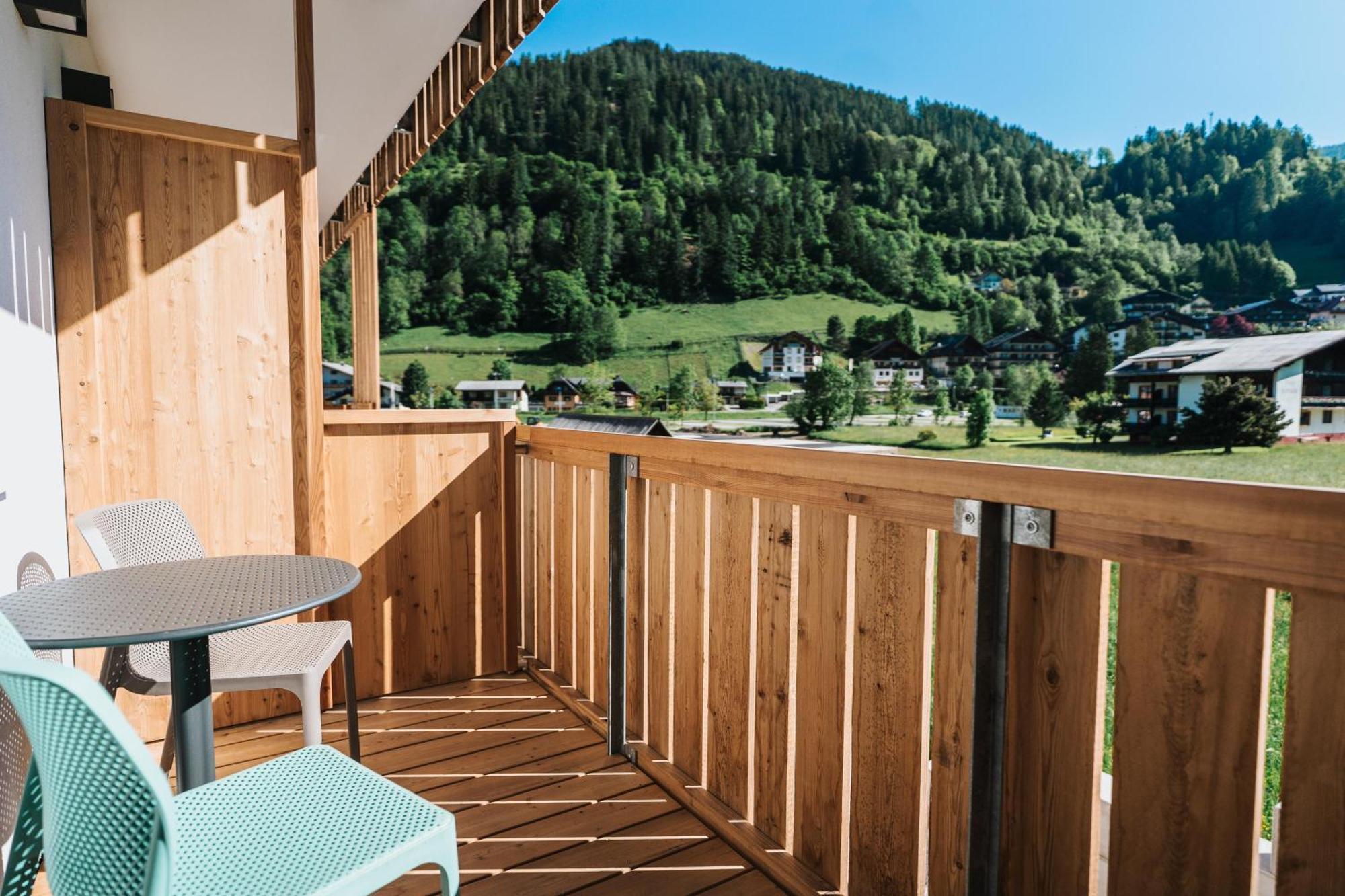 Cooee Alpin Hotel Бад Клайнкирххайм Екстериор снимка