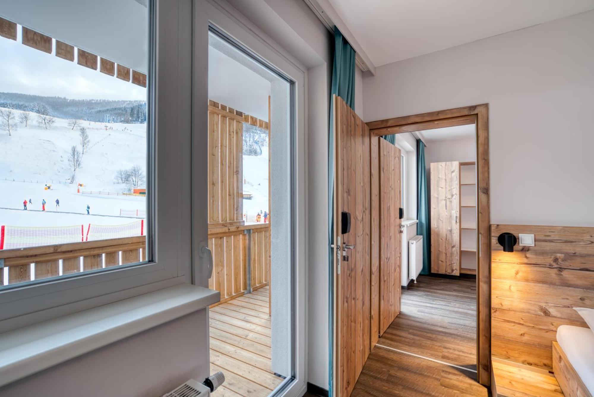 Cooee Alpin Hotel Бад Клайнкирххайм Екстериор снимка