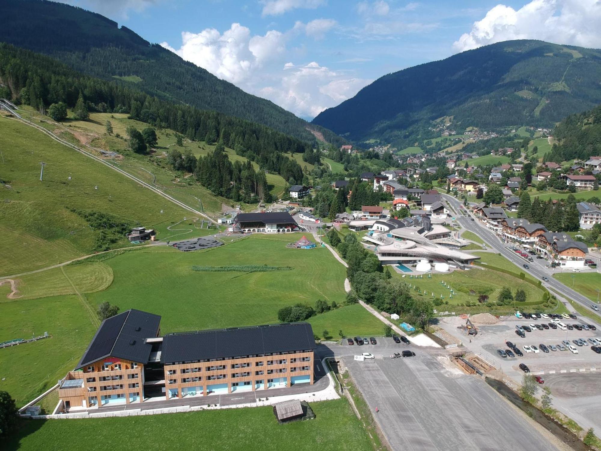 Cooee Alpin Hotel Бад Клайнкирххайм Екстериор снимка